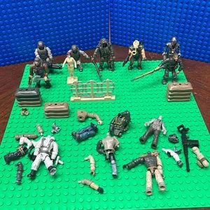 Call of Duty Mega Blocks Figures